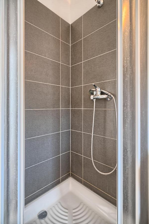 Apartmani Ticic Трогір Екстер'єр фото