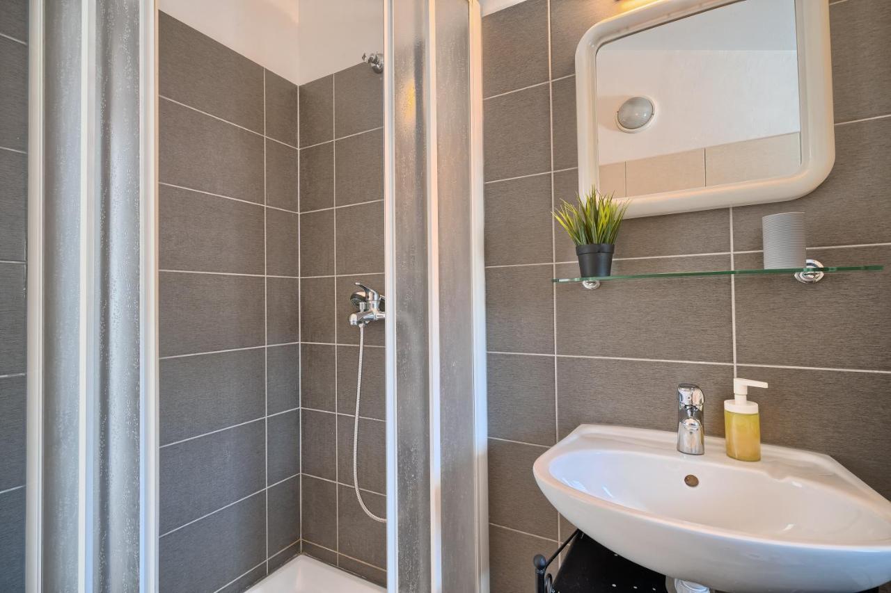 Apartmani Ticic Трогір Екстер'єр фото